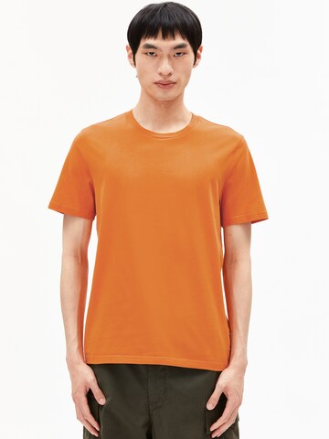ARMEDANGELS Regular Fit T-Shirt JAAMES in Orange: Vorderseite