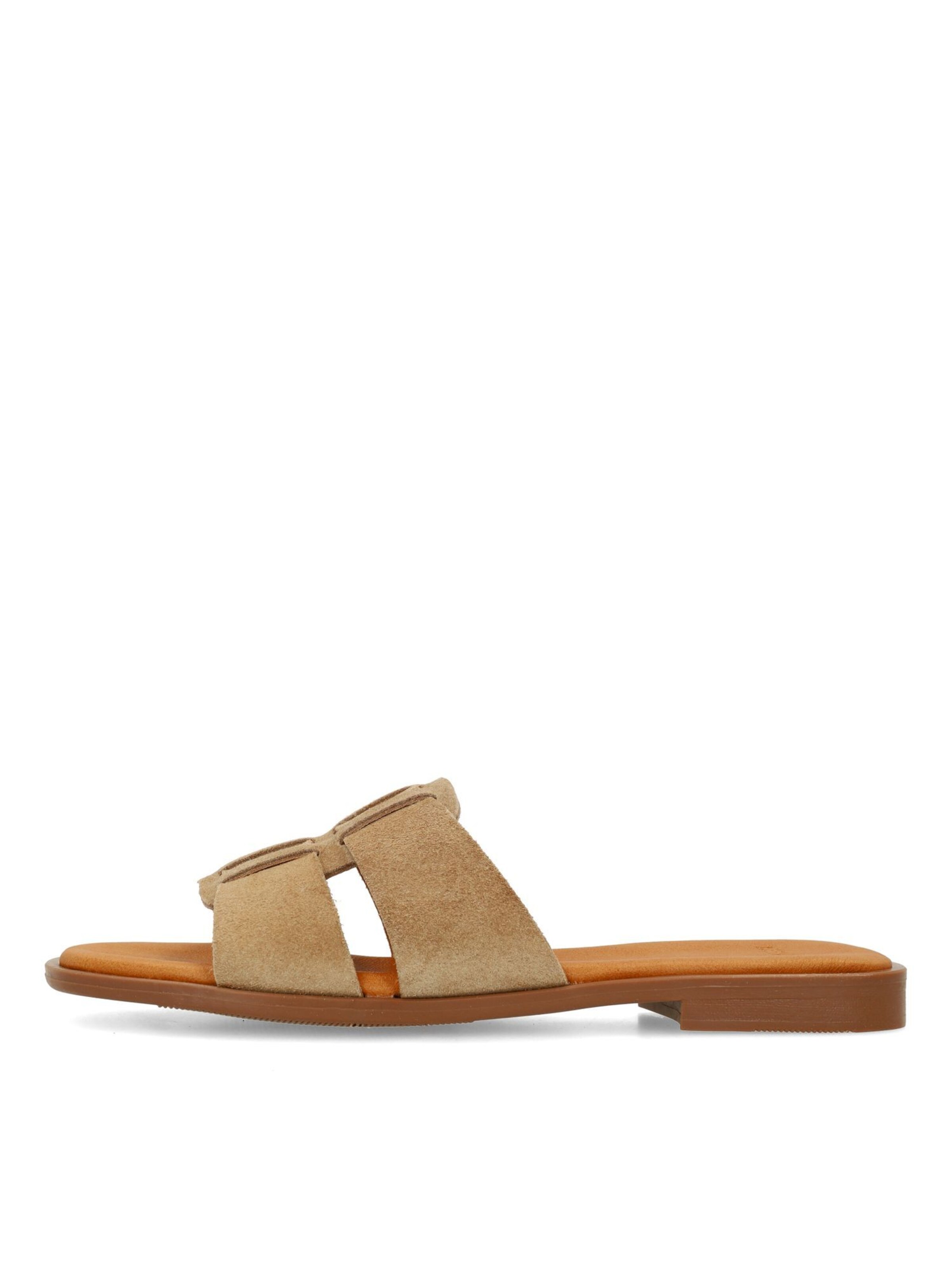 MANFIELD Mules in Beige