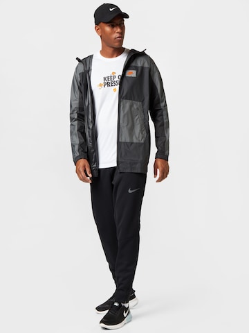 pelēks Nike Sportswear Starpsezonu jaka