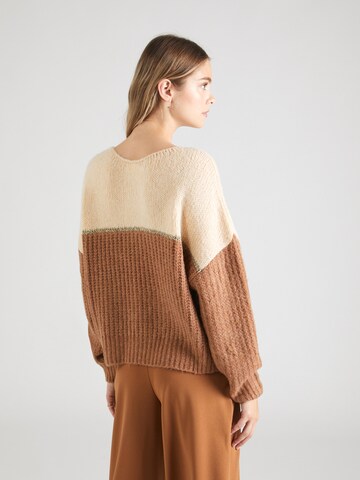 Guido Maria Kretschmer Women Sweater in Beige: back