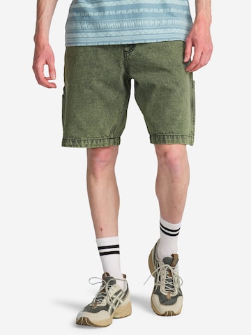 BILLABONG Jeans in Grün: Vorderseite