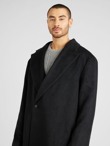 TOPMAN Between-Seasons Coat in Black