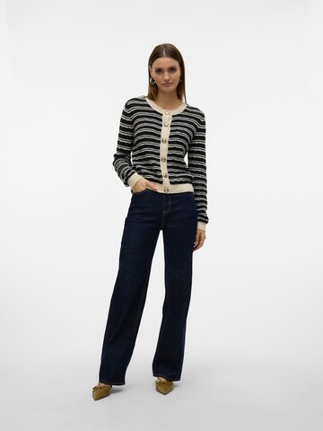 Cardigan 'Charlot' VERO MODA en beige