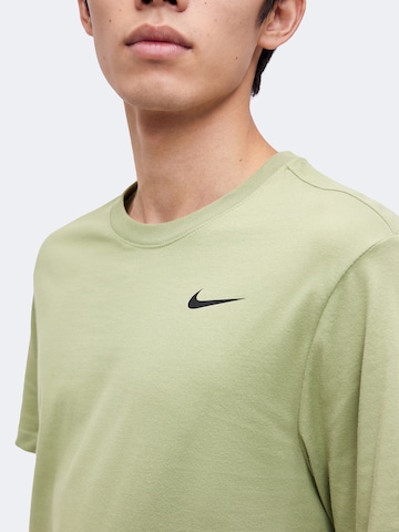 NIKE Performance Shirt in Green