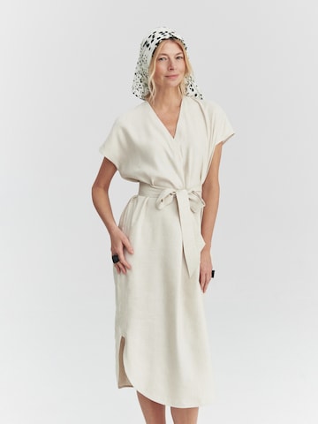 TATUUM Jurk 'Awa 1' in Beige: voorkant