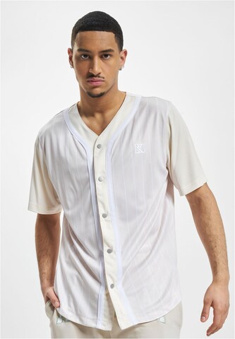 Karl Kani Regular fit Button Up Shirt in White: front