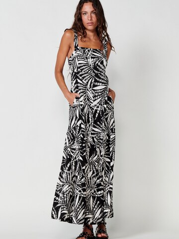 KOROSHI Summer dress in Black