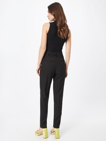GUESS Normalny krój Spodnie w kant 'ZOE' w kolorze czarny