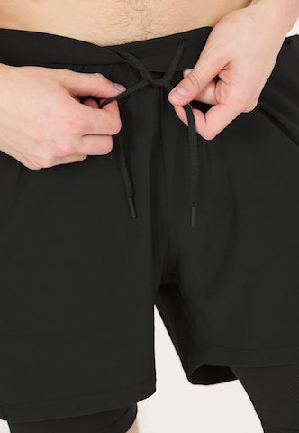 Virtus Regular Workout Pants 'Dylan V2' in Black