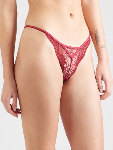 Tanga 'Isabelle' de la Hunkemöller pe roșu: față