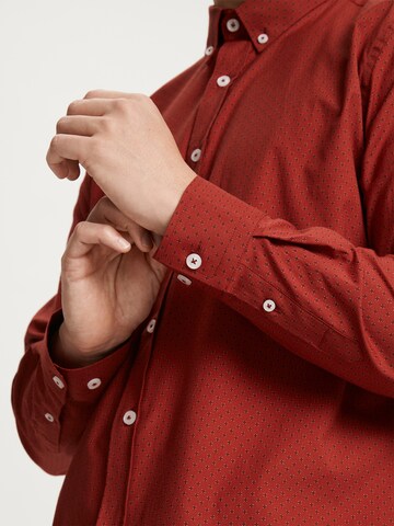 Cross Jeans Regular fit Button Up Shirt in Red