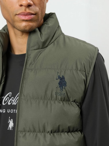 Vestă ' UMDitmar ' de la U.S. POLO ASSN. pe verde