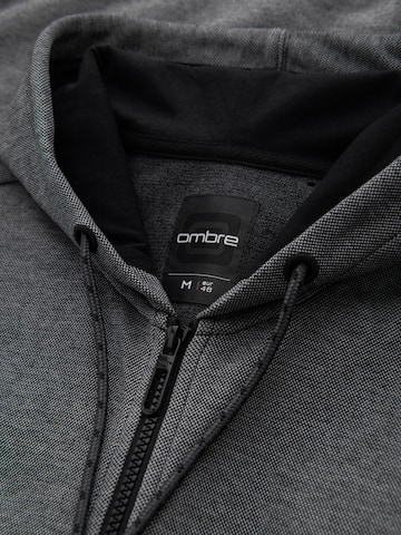 Ombre Sweatshirt i svart