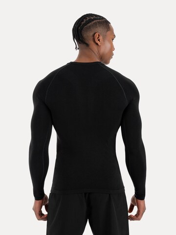 Smilodox Compression Longsleeve Carnos in Schwarz