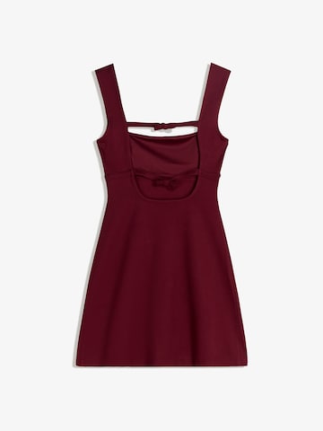 Bershka Mekko värissä punainen
