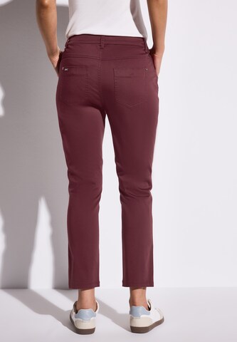 STREET ONE Slimfit Hose in Rot