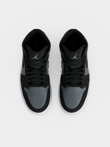 melns Jordan Augstie brīvā laika apavi 'AIR JORDAN 1'