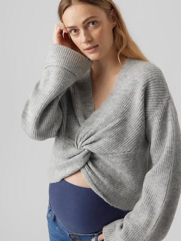 MAMALICIOUS Sweater 'Svala' in Grey