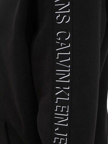 Calvin Klein Jeans Plus Sweatshirt in Schwarz