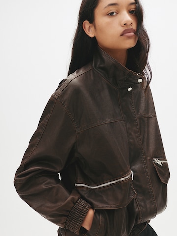 Pull&Bear Overgangsjakke i brun: forside