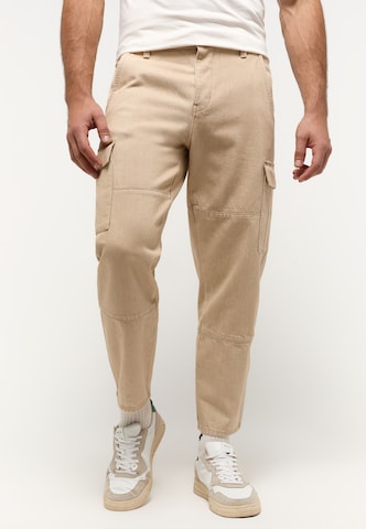 MUSTANG Loose fit Cargo Pants in Beige: front