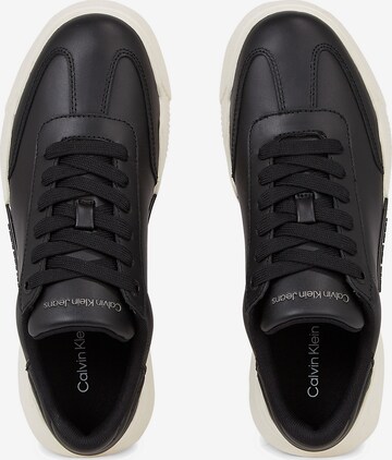 Calvin Klein Jeans Sneaker low in Schwarz