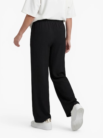 Wide leg Pantaloni 'JDYCARA' de la JDY pe negru