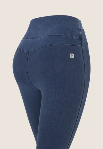 Freddy Skinny Jeggings in Blue
