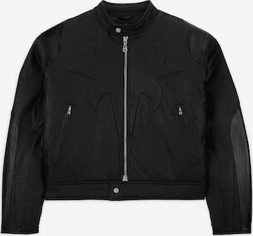 Jordan Välikausitakki värissä musta: etupuoli