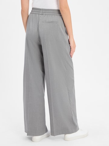 Regular Pantalon à pince Samsøe Samsøe en gris