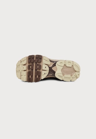 Nike Sportswear Σνίκερ χαμηλό 'AIR MAX MOTO 2K' σε καφέ