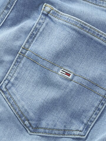 Tommy Jeans Flared Τζιν 'SYLVIA' σε μπλε
