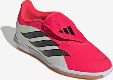 raudona ADIDAS PERFORMANCE Sportiniai batai 'PREDATOR CLUB': priekis
