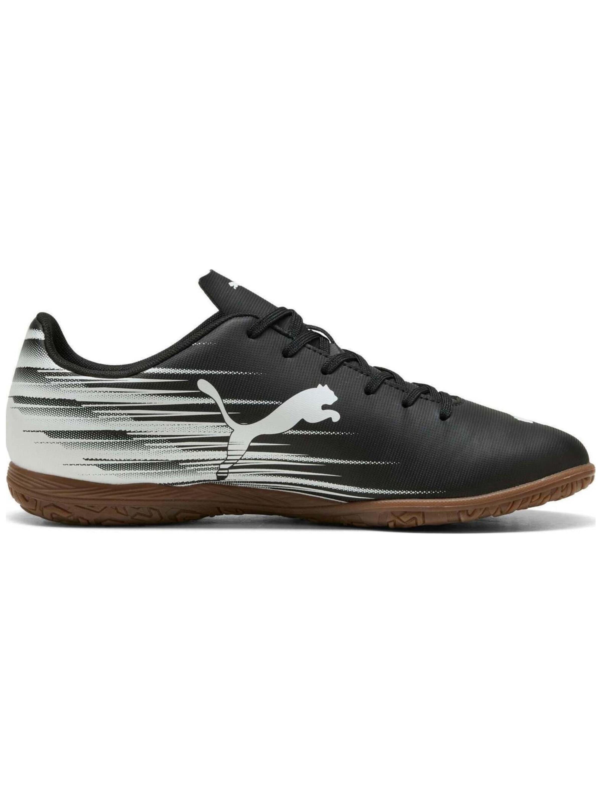 PUMA Soccer shoe in White