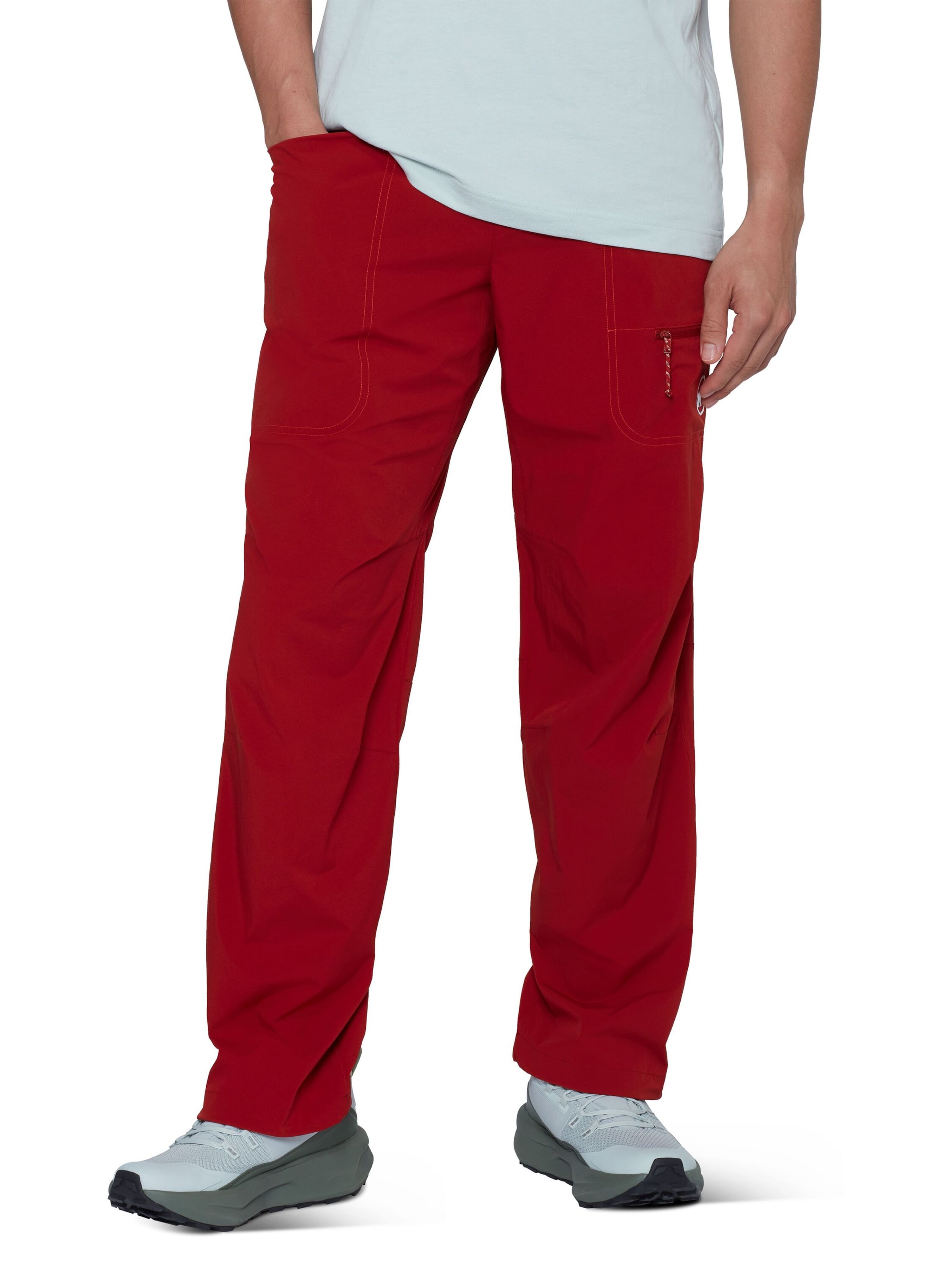 MAMMUT Regular Outdoor Pants in Red: front