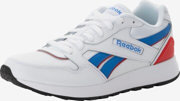 Reebok Sneakers in White: front