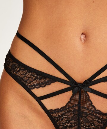 Hunkemöller String  'Wera' in Schwarz