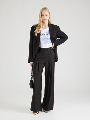 T-shirt GUESS en blanc
