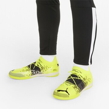 Chaussure de foot 'Future Z 1.1 Pro' PUMA en jaune