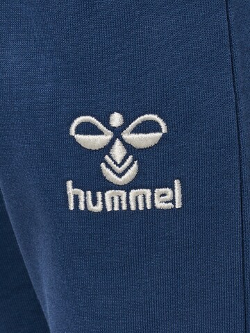 Hummel Tapered Pants in Blue