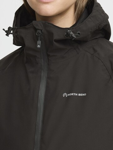 Completo sportivo 'Gustana' di North Bend in nero