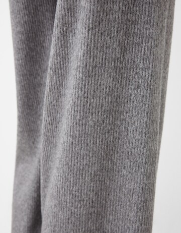 Wide Leg Pantalon Bershka en gris