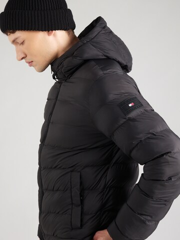 TOMMY HILFIGER Jacke in Schwarz