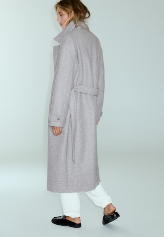 Cappotto di mezza stagione di Pull&Bear in grigio