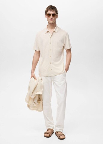 MANGO MAN Regular fit Button Up Shirt in White