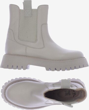 ARA Dress Boots in 37 in White: front