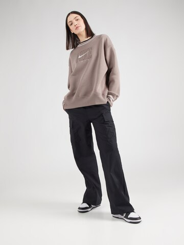 Felpa 'PHNX FLC' di Nike Sportswear in marrone