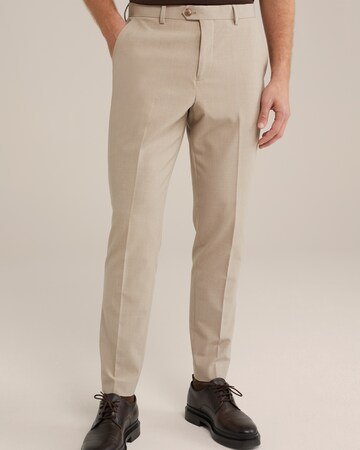 Coupe slim Pantalon à plis WE Fashion en beige : devant