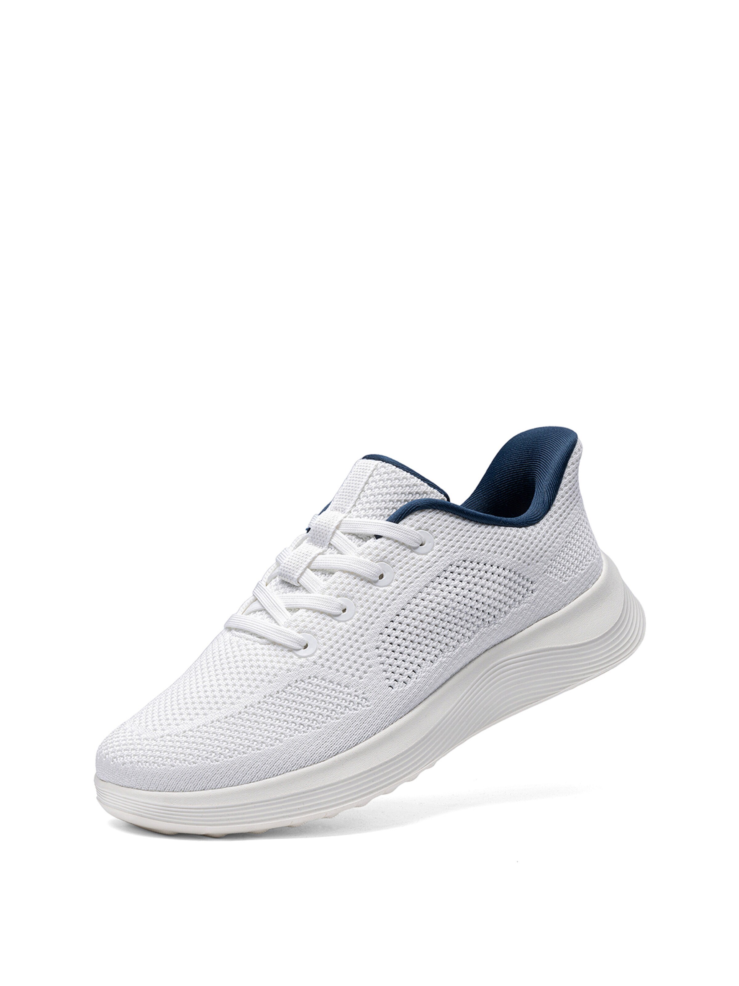 Scarpa stringata sportiva di Bruno Marc in bianco: frontale