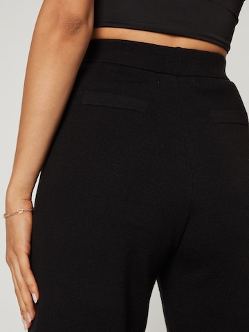 Guido Maria Kretschmer Women - Loosefit Pantalón 'Merle' en negro